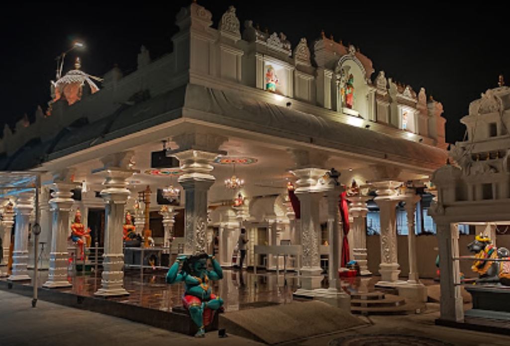 Sri Aarunachaleswarar Sivan Temple
